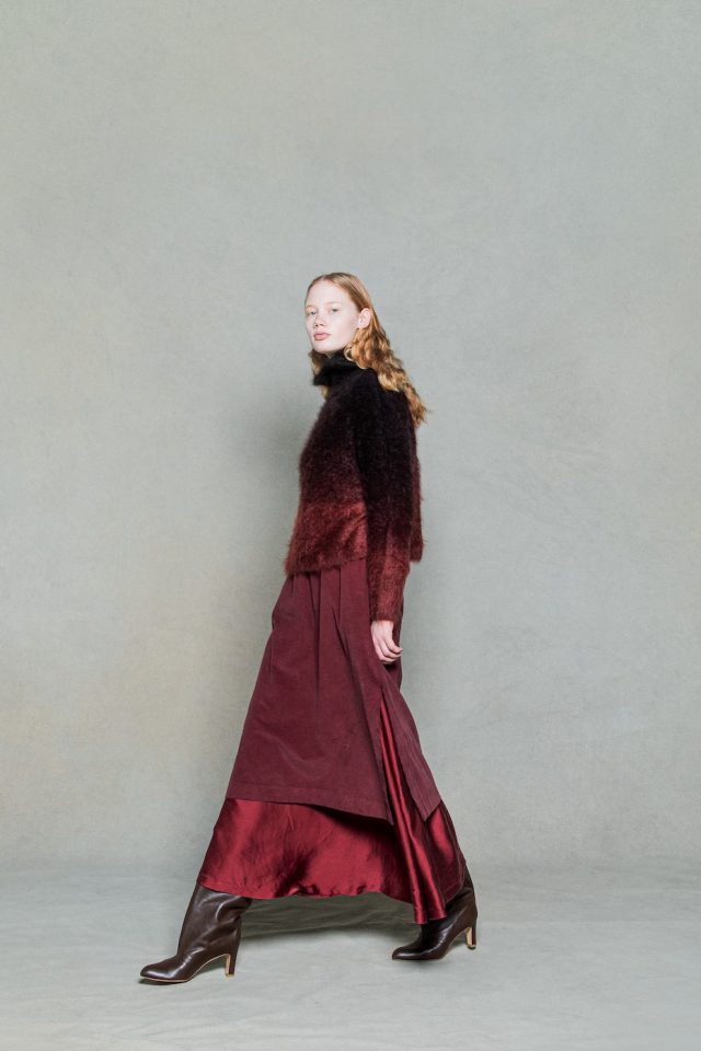 <h6>KNIT 047_bargundy<br />
DRESS 067_lac_bargundy<br />
SKIRT 038_lac_bargundy</h6>
