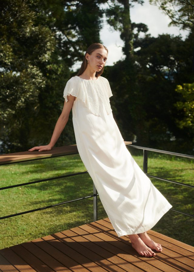 <h6>DRESS 075_natural</h6>
