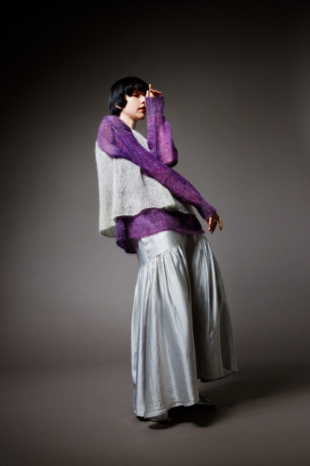 <h6>Silk mohair Natural dye Camisole_Col.pine charcoal-grey_KNIT153<br />
Light mohair Pull-over_Col.multi-purple_KNIT154<br />
Silk satin Botanical dye Skirt_Col.sesame-light grey_SKIRT065</h6>
